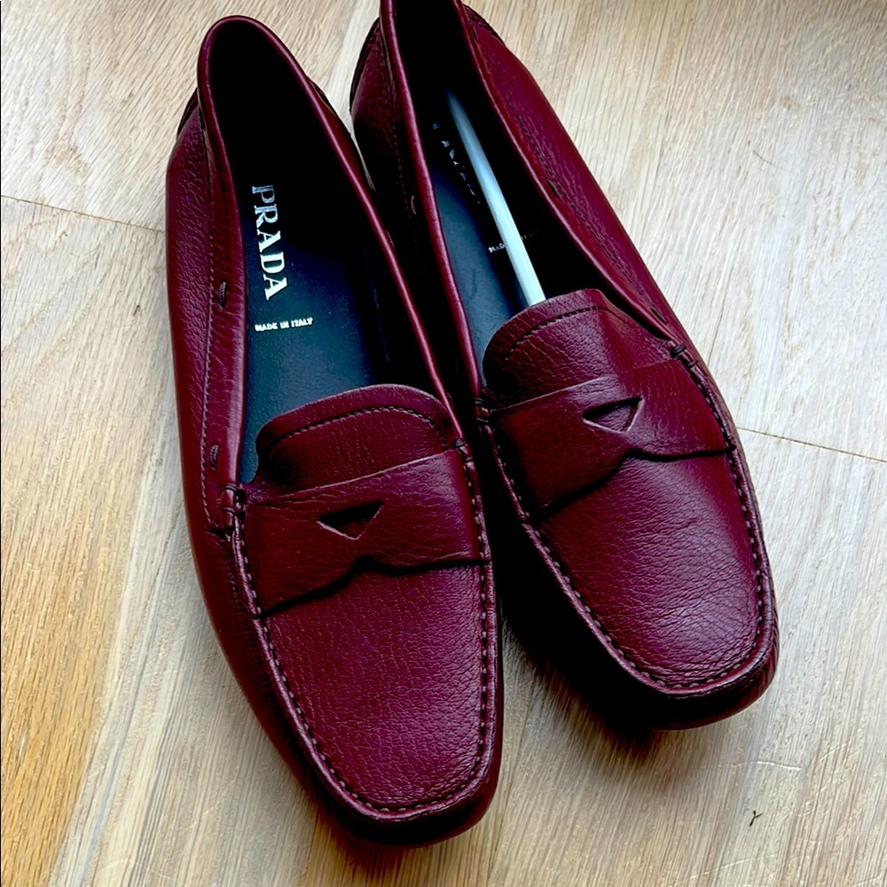 Prada Womens Burgundy Loafers